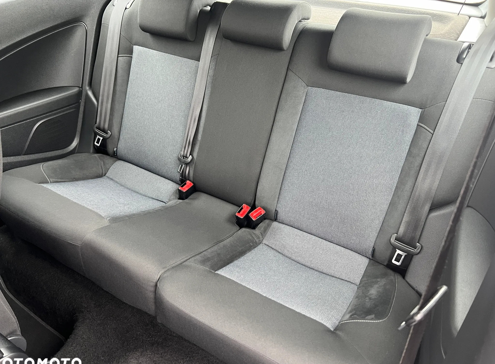 Volkswagen Polo cena 21000 przebieg: 206134, rok produkcji 2011 z Niemcza małe 106
